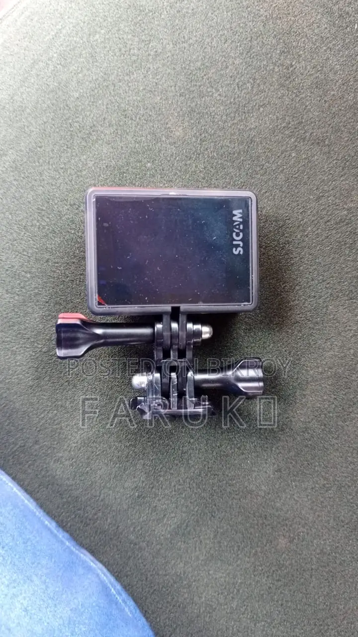 ক্যামেরা একেবারে ফুল ফ্রের