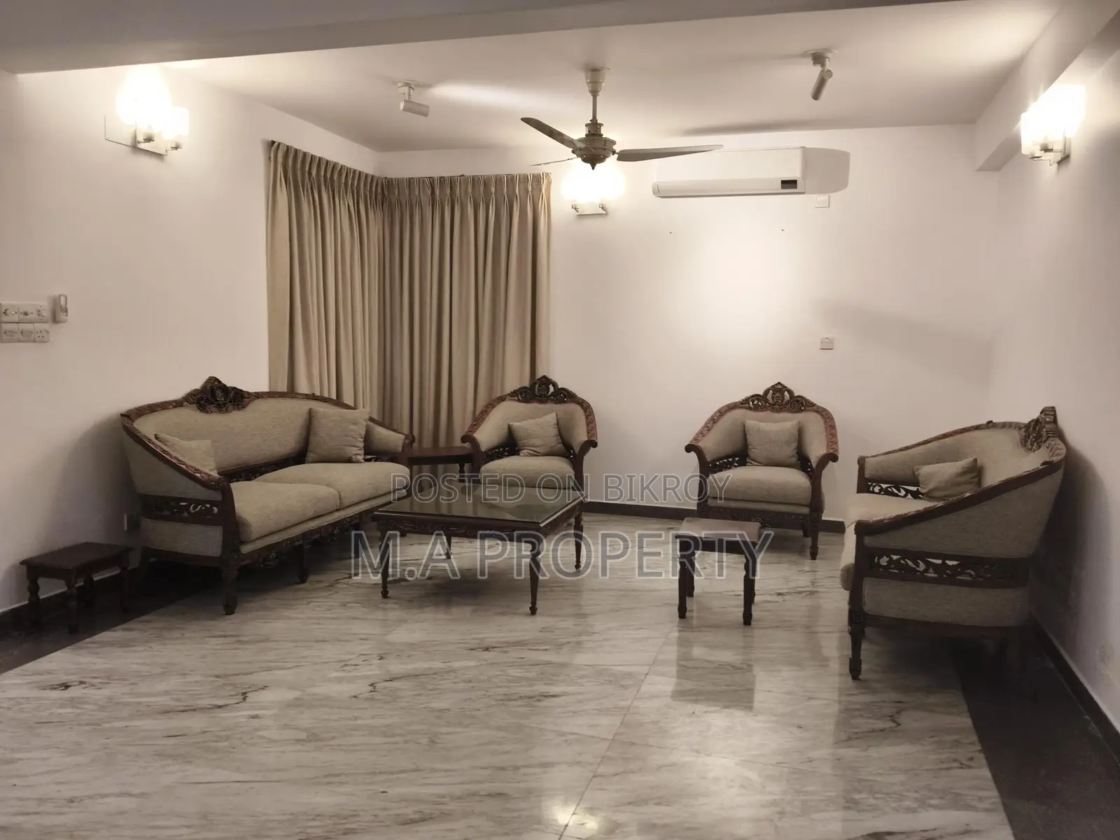 গুলশান-২ এ ১৮৫০ বর্গফুটের সম্পূর্ণ ফার্নিশড ৩-বেডরুমের অ্যাপার্টমেন্ট ভাড়া