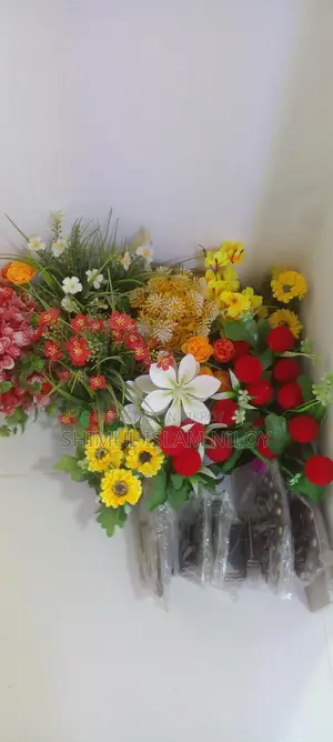 বাচ্চাদের খেলনা শোপিস