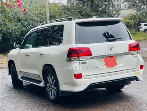 V8 for rent