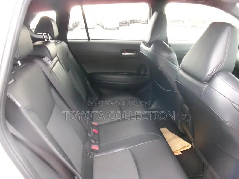 Toyota Corolla Cross Z PACKAGE HARDTOP 2023