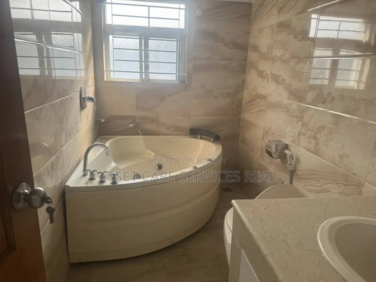 Beautiful Apartment Rent in North Gulshan 2