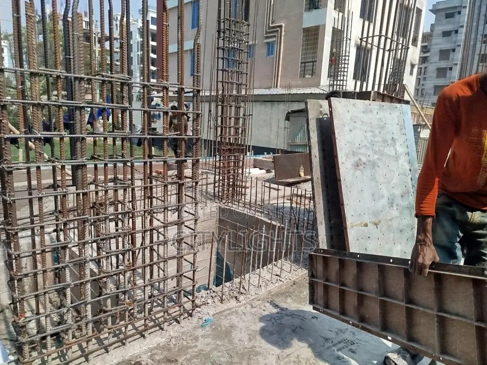 South Facing Exclusive 1750 sft Apartment