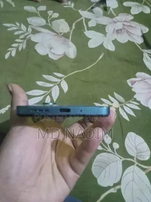 Realme Note 60 4/64 (Used)