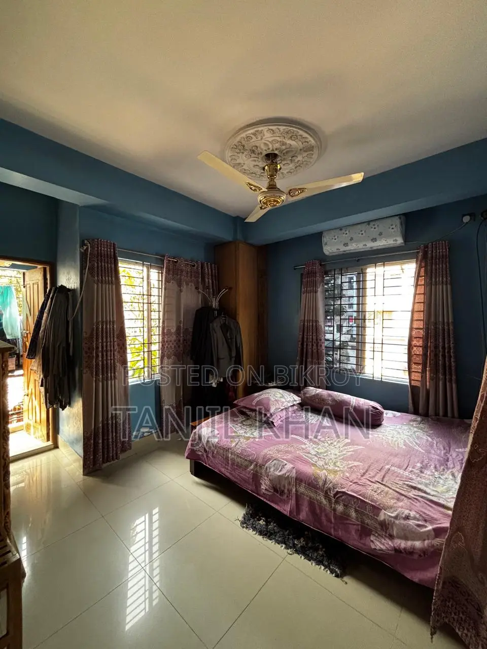 Ready flat for sale, land share included