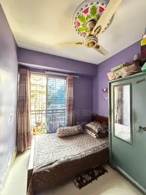 Ready flat for sale, land share included