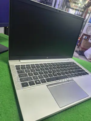 HP 845 G8 Ryzen 5 Pro 256GB SSD + 8GB RAM