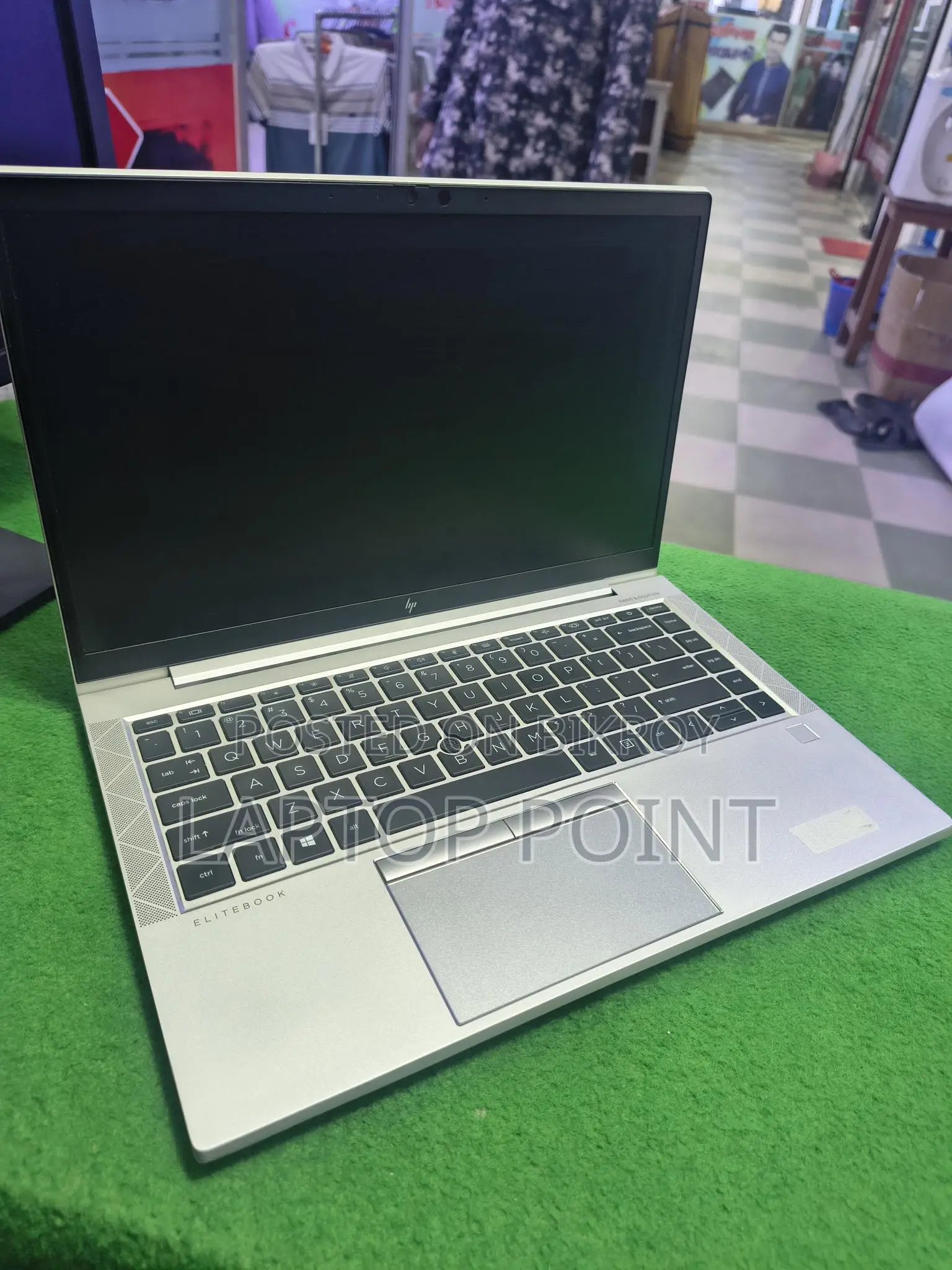 HP 845 G8 Ryzen 5 Pro 256GB SSD + 8GB RAM
