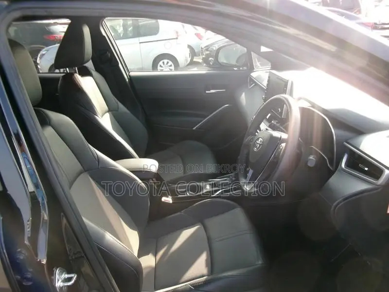 Toyota Corolla Cross Z PACKAGE HARDTOP 2023