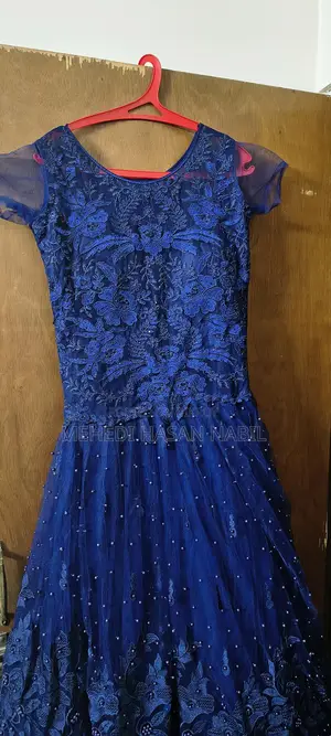 Ladies Party Gown