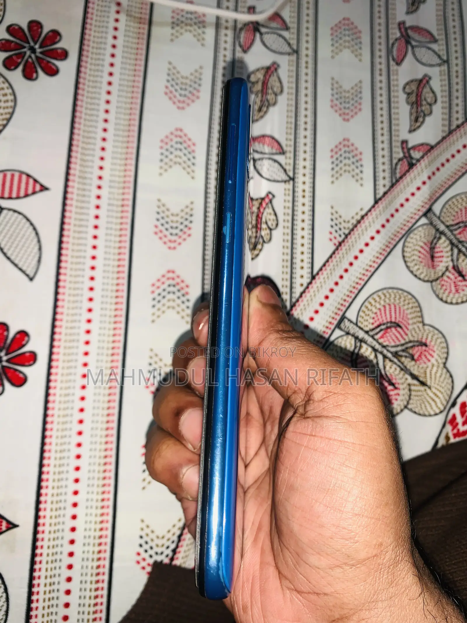 Samsung Galaxy A50 (Used)