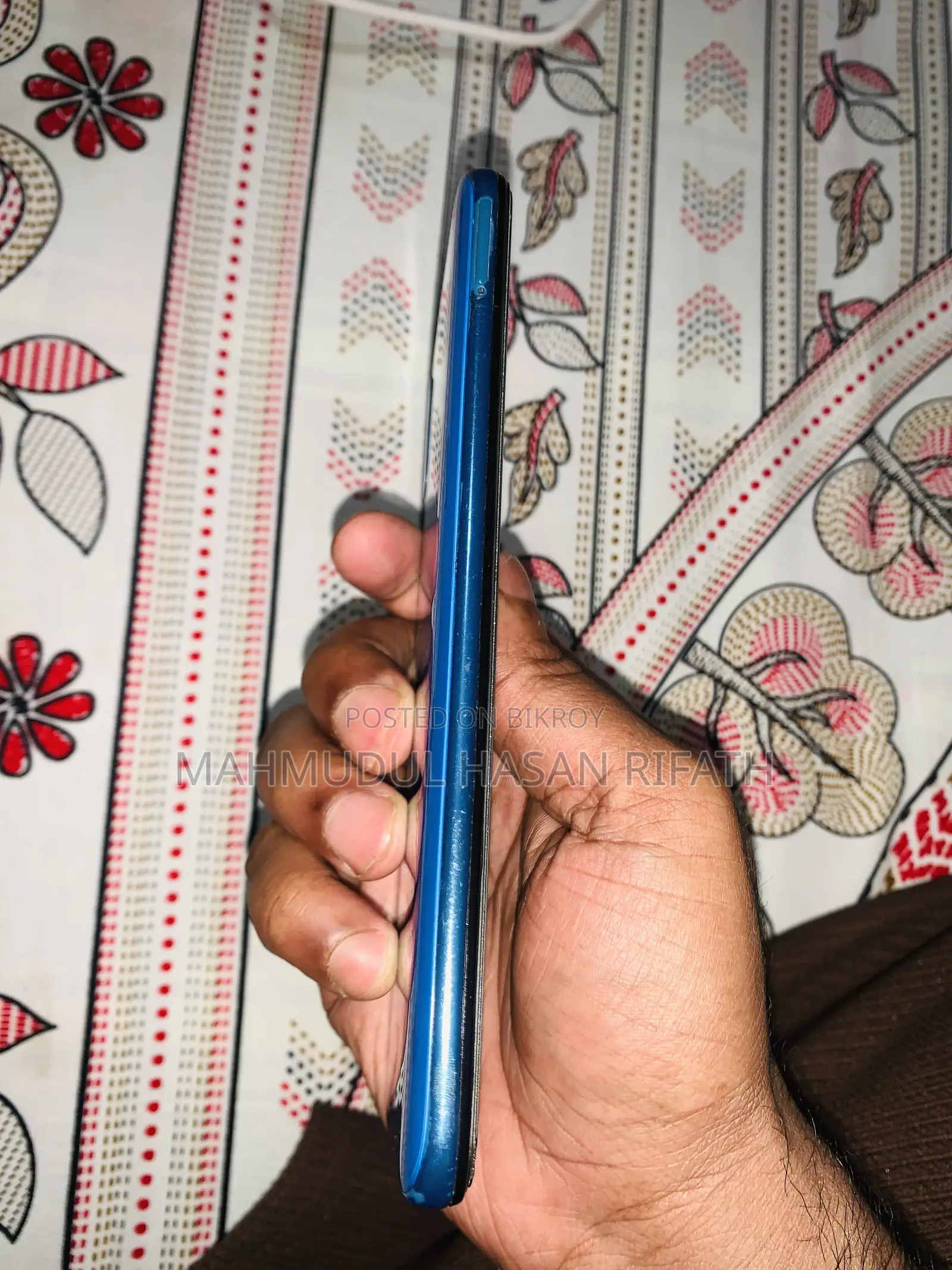 Samsung Galaxy A50 (Used)