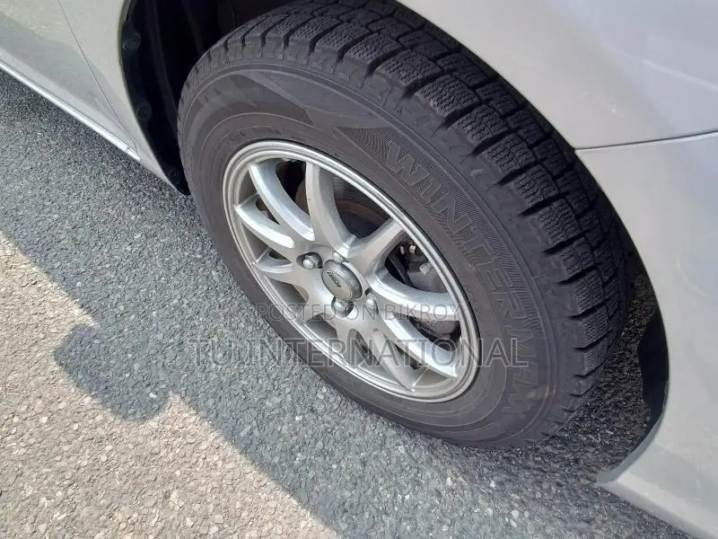 Toyota Fielder hybrid Push Start 2020