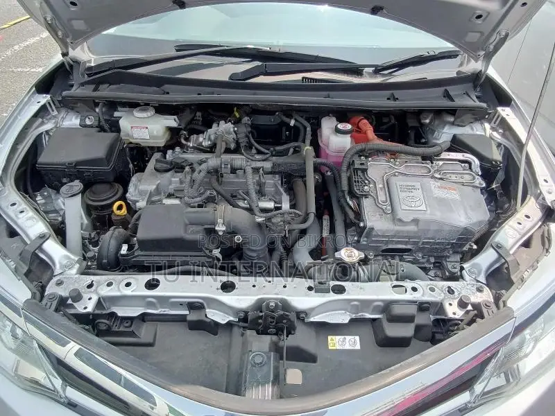 Toyota Fielder hybrid Push Start 2020