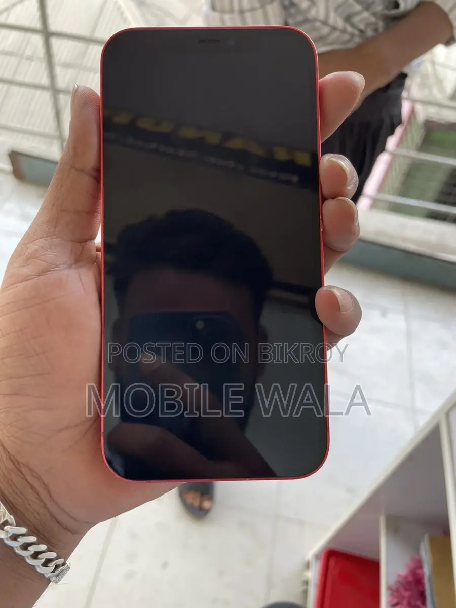 অ্যাপল আইফোন ১২ ` (ব্যবহৃত)