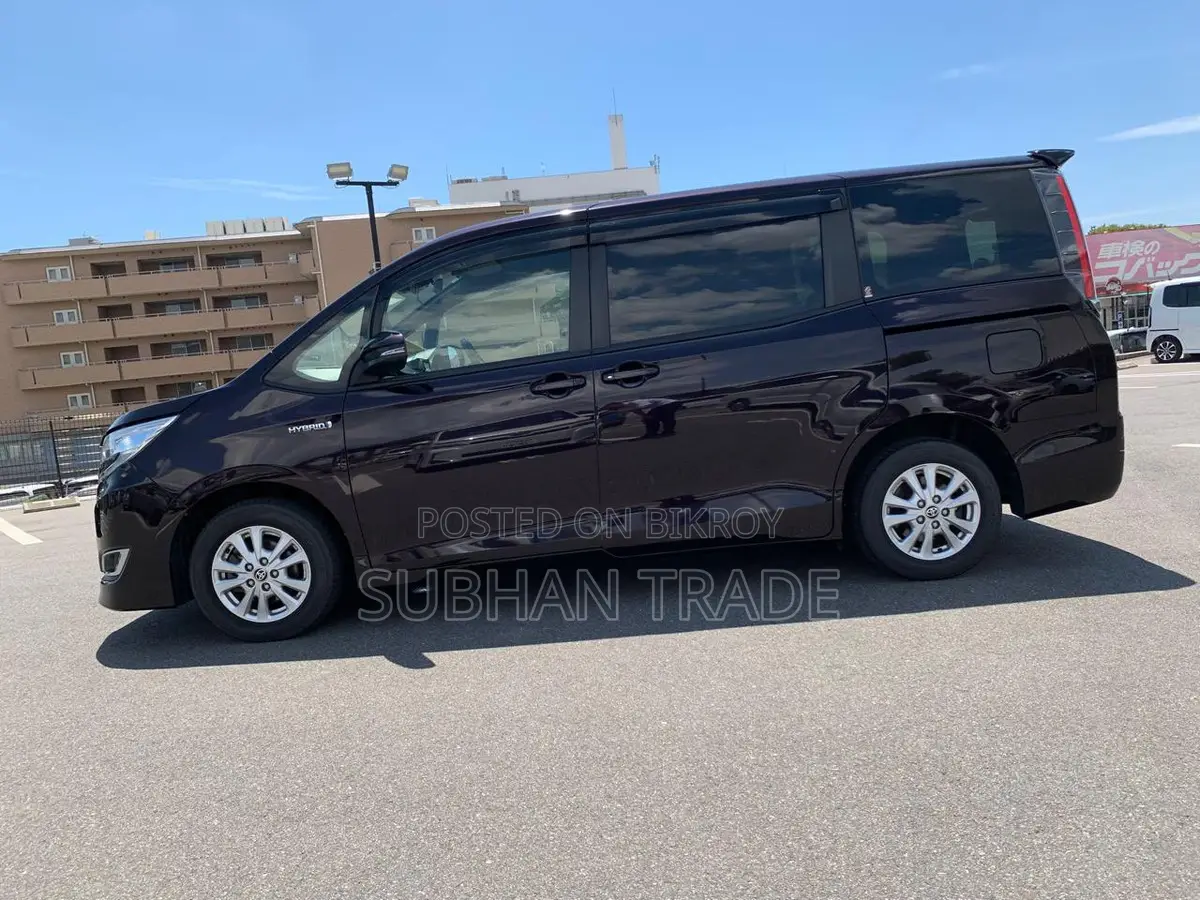 Toyota Noah G HYBRID WINE 2020