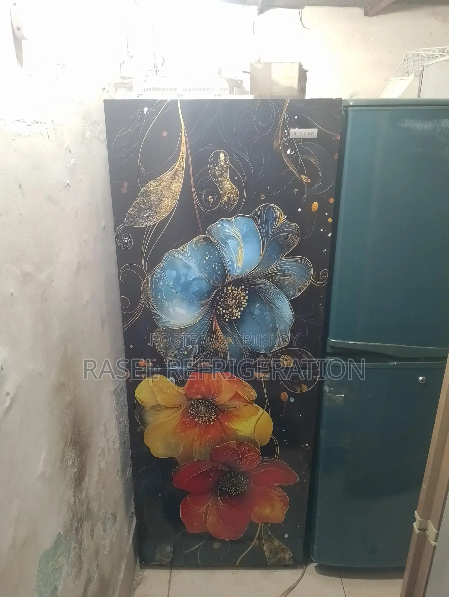 Running 16 CFT Singer refrigerator for sale