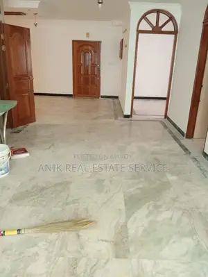 গুলশান ২-এ ভালো মানের ৩ বেডরুমের আনফার্নিশড ফ্ল্যাট ভাড়া