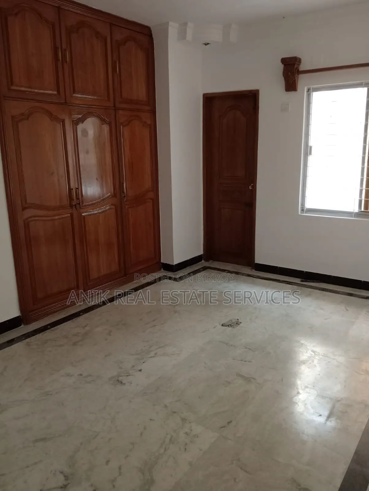 Good Quality 3 Bedroom Un Farnised Flat Rent At Gulshan 2