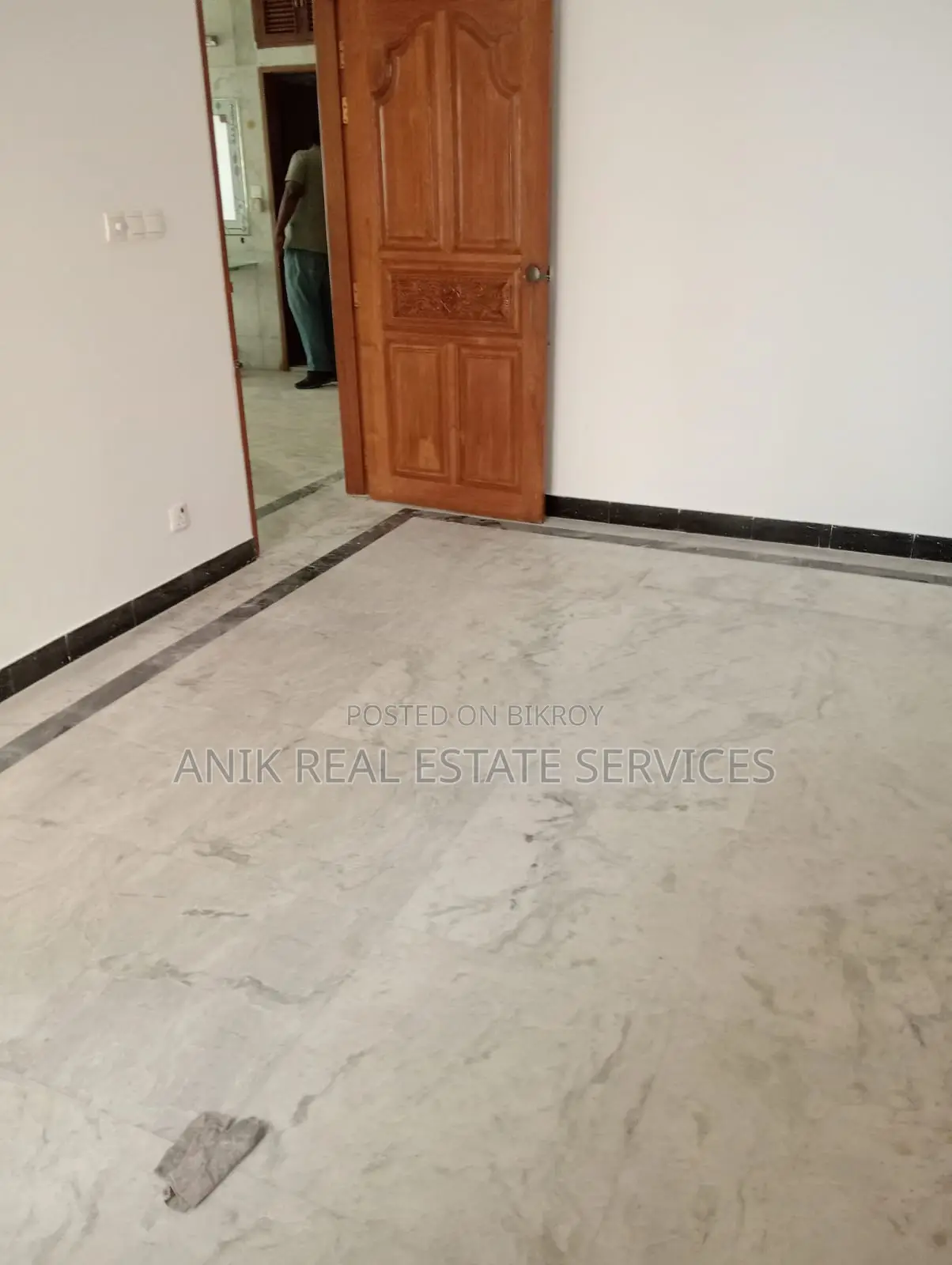 Good Quality 3 Bedroom Un Farnised Flat Rent At Gulshan 2