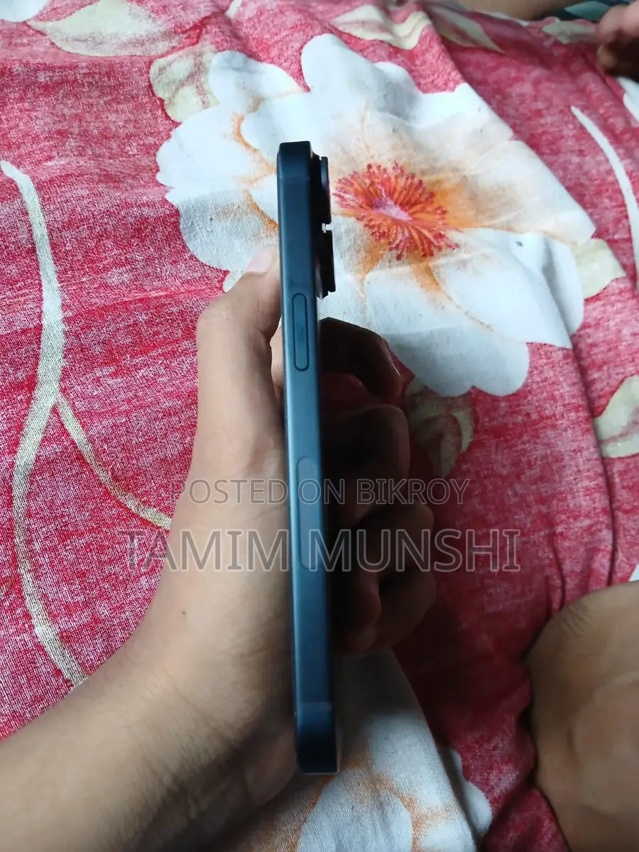 Apple iPhone 14 (Used)