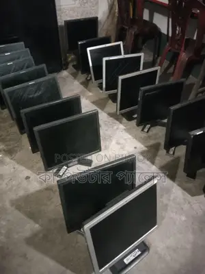 Buy DELL/HP/Lenovo 17" monitors of all brands at a throwaway price of only 850 BDT