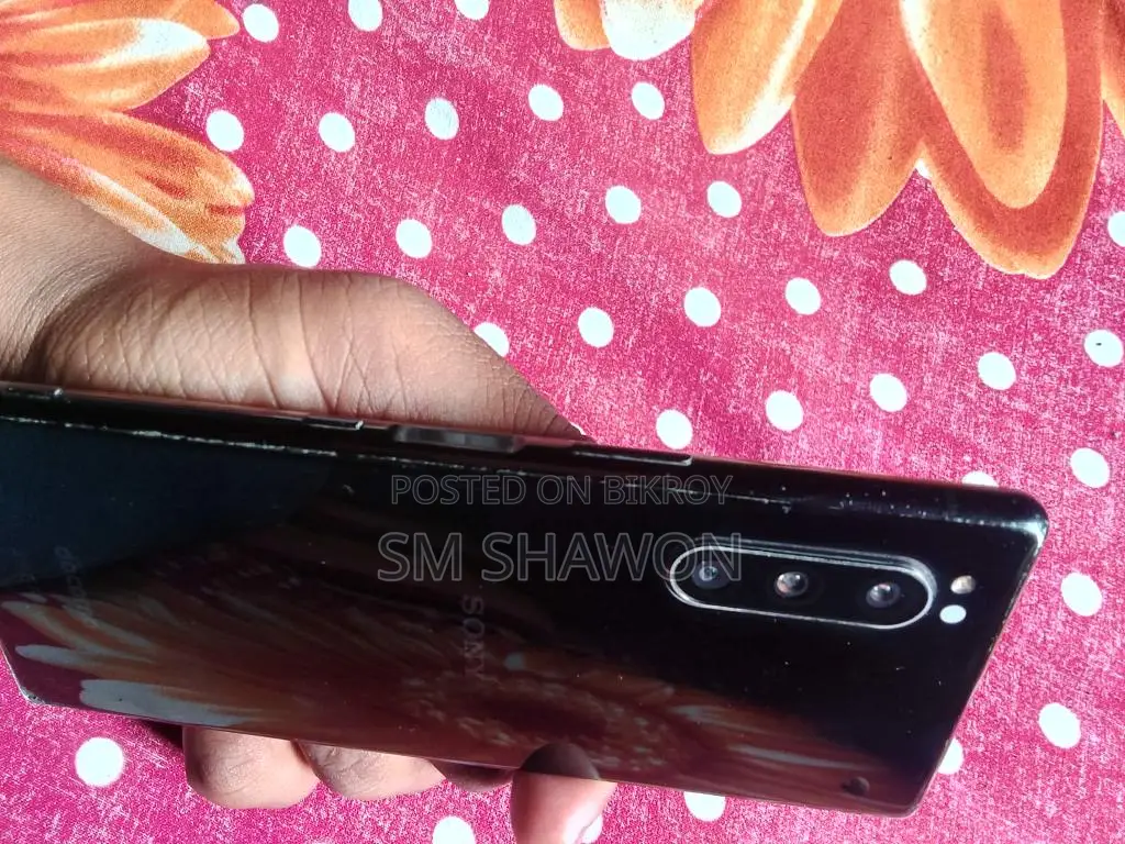 Sony Xperia 5 (Used)