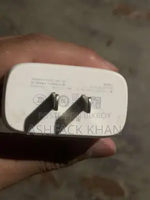 One Plus 9rt Adapter