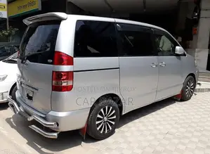 Toyota Noah 2.0 FWD (8 Seater) 2003 Silver