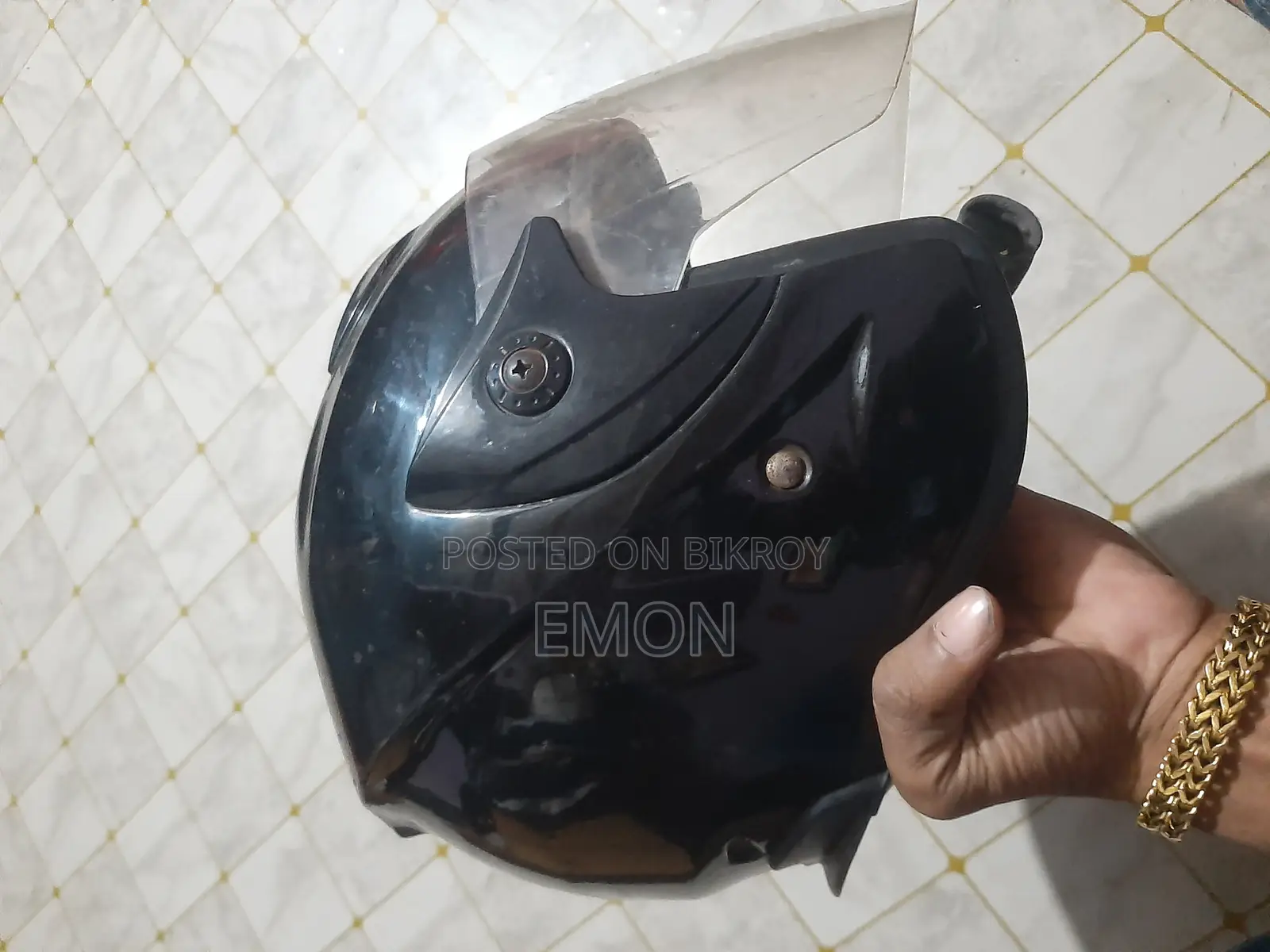 Use And Fresh Helmet