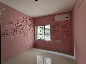 বনানীতে ২২০০ বর্গফুটের সুন্দর অ্যাপার্টমেন্ট ভাড়া