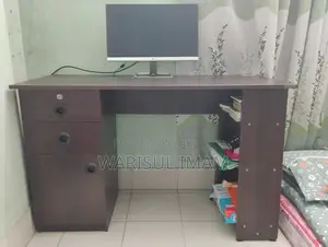 হাতিম ফার্নিচার স্টাডি টেবিল