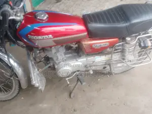 Honda CG125 . 1995