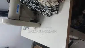 শালা বাটন মেশিন