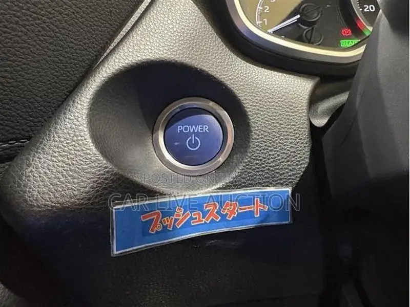 Toyota Corolla Cross Hybrid G Package 2021