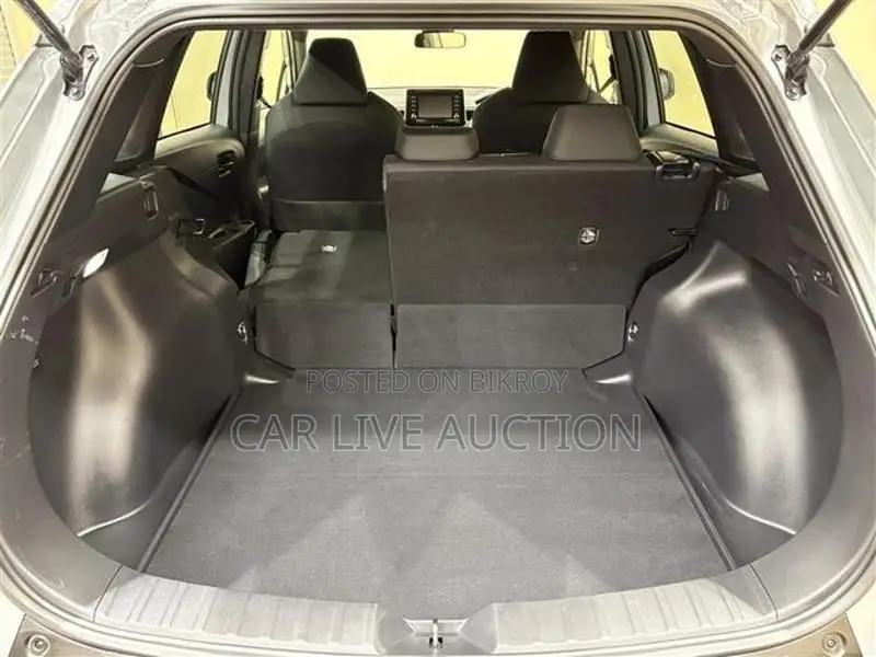 Toyota Corolla Cross Hybrid G Package 2021