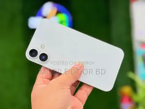Apple iPhone 11 . (Used)