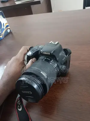 Canon 200D 18-55 STM Lens
