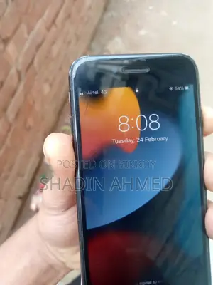 Apple iPhone 7 (Used)