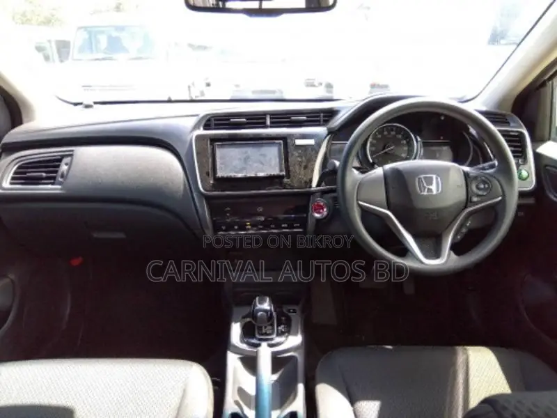 Honda Grace HYBRID PEARL 2020