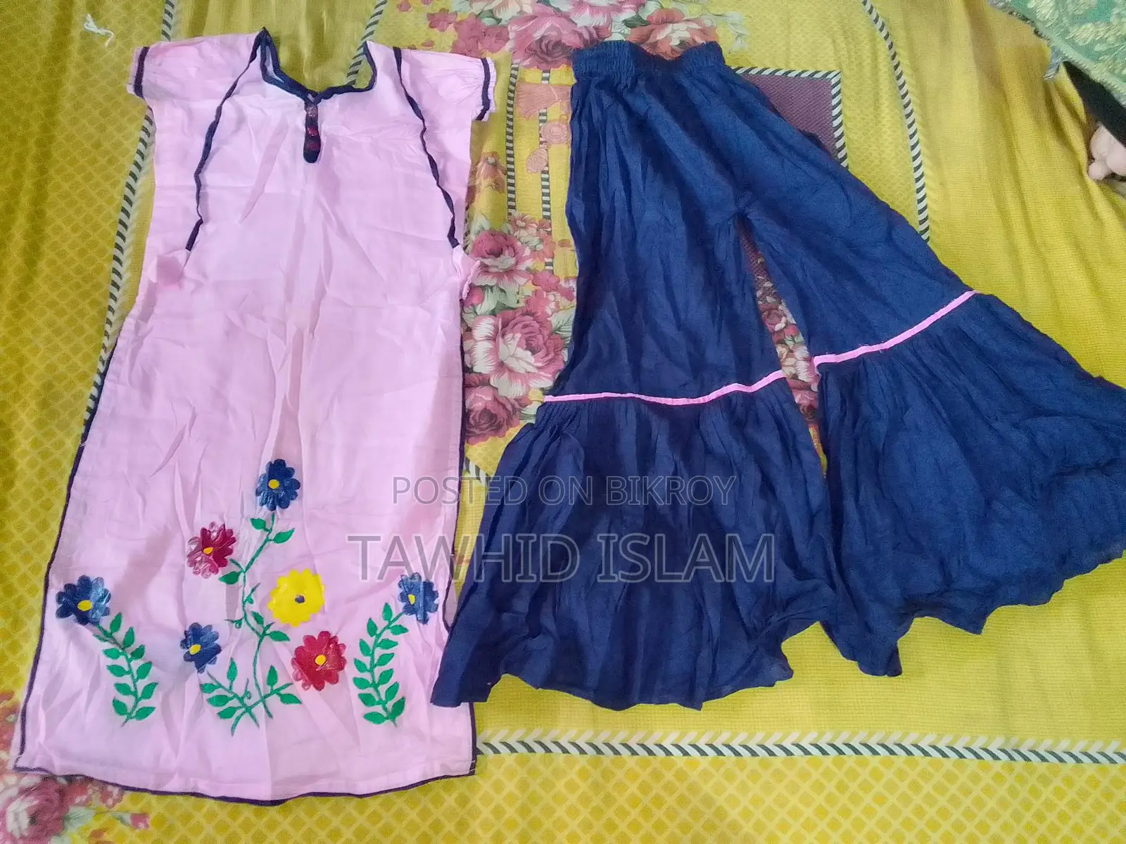 Salwar Kameez for girls. For 5-8 year old kids