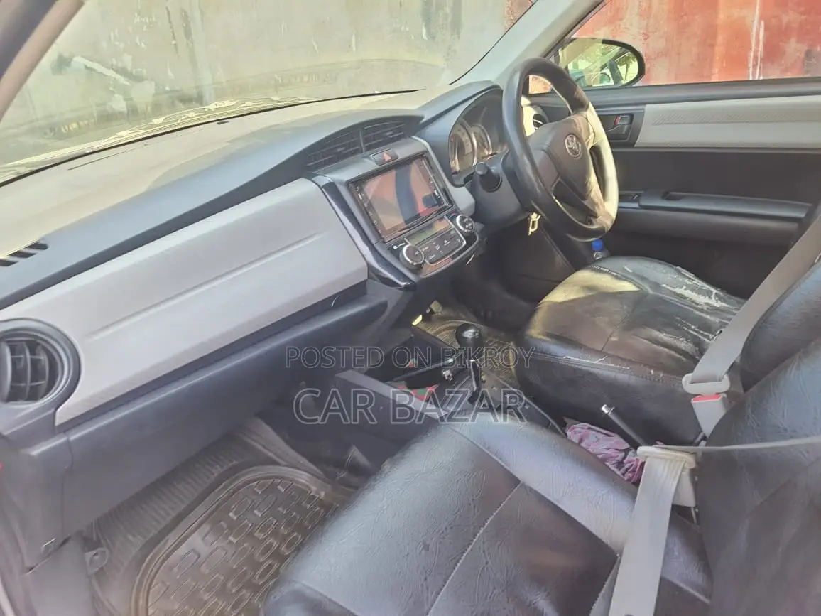 Toyota Axio G LIMITED OCTANE 2015