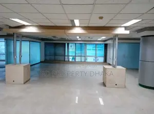 5020 Sqft Nice commercial space rent in Gulshan Avenue