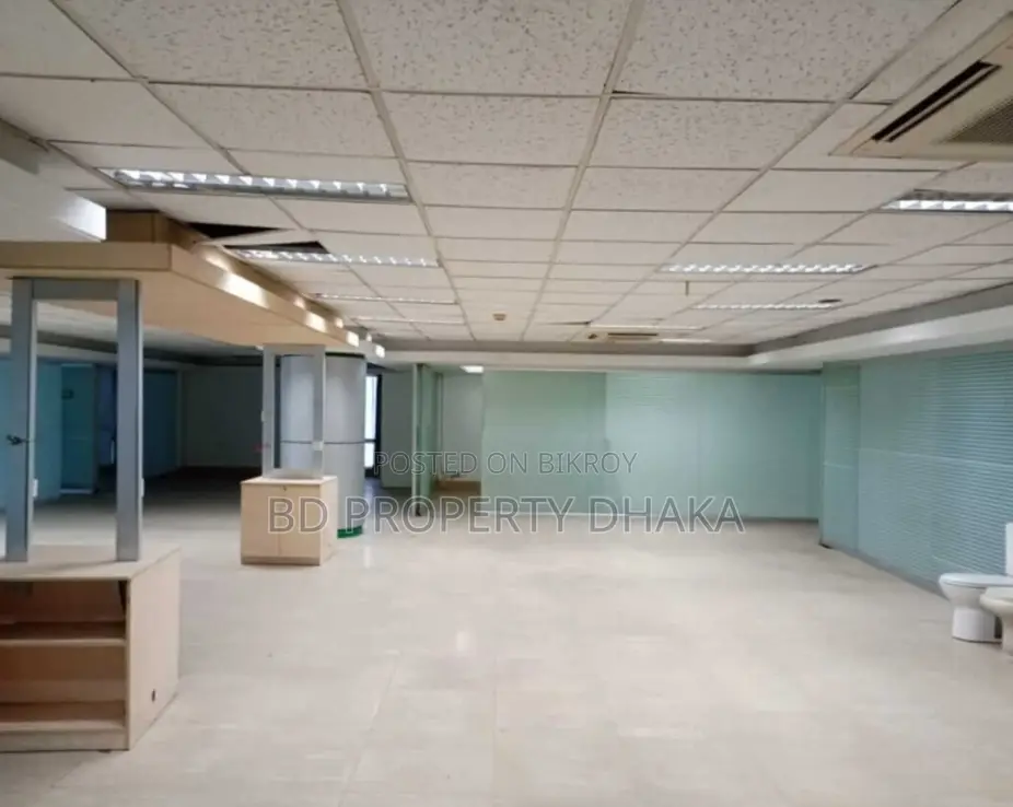 5020 Sqft Nice commercial space rent in Gulshan Avenue