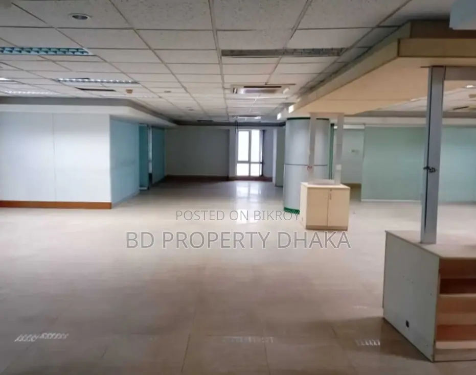 5020 Sqft Nice commercial space rent in Gulshan Avenue