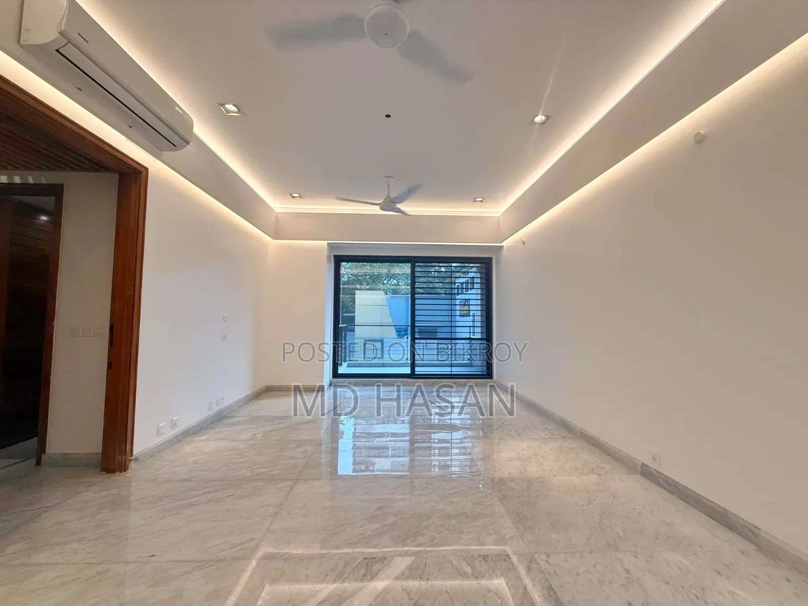 4bdrm Apartment in Semi Furbished Flat for Rent