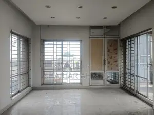2500 Sqft Un-Furnished Apartment For Rent In Gulshan 1