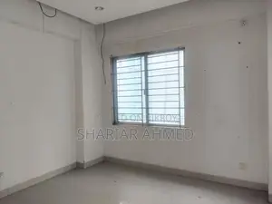 গুলশান ১-এ ২৫০০ বর্গফুটের আন-ফার্নিশড অ্যাপার্টমেন্ট ভাড়া হবে