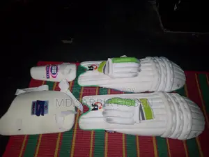 ক্রিকেট সেট, নতুনের মতো কন্ডিশন