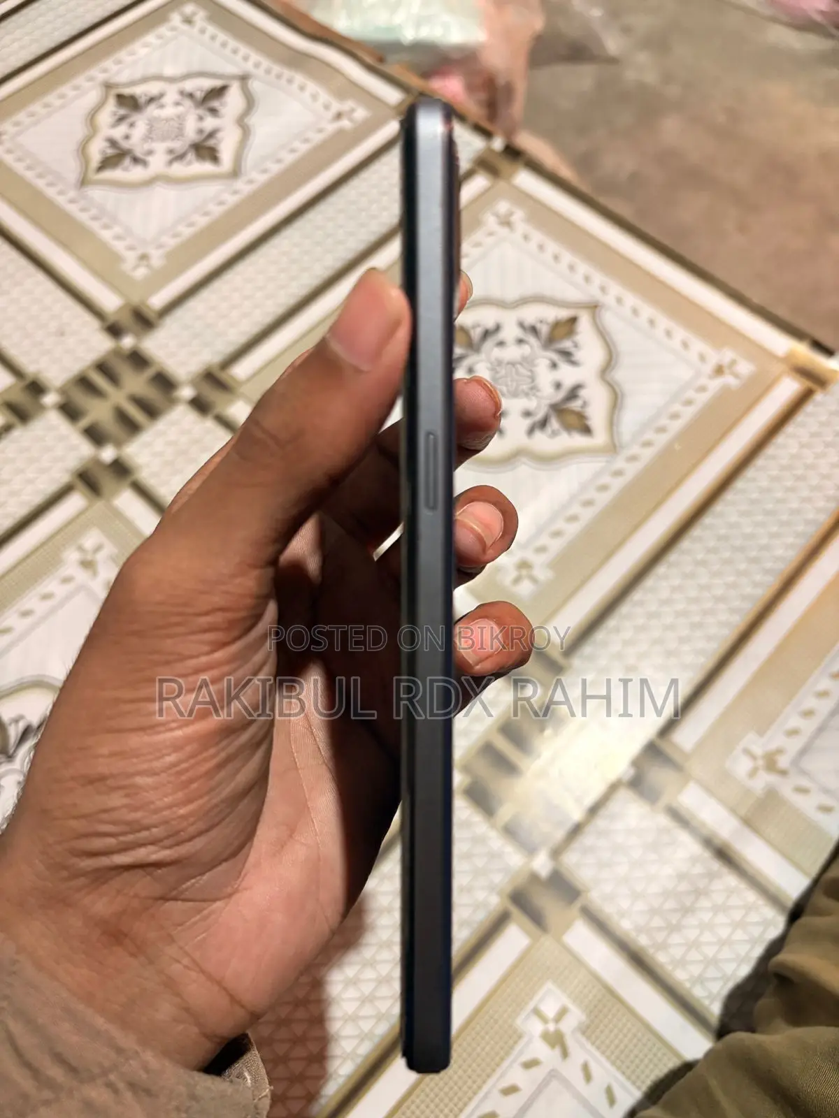 OPPO F17 Ram8/128Rom (Used)